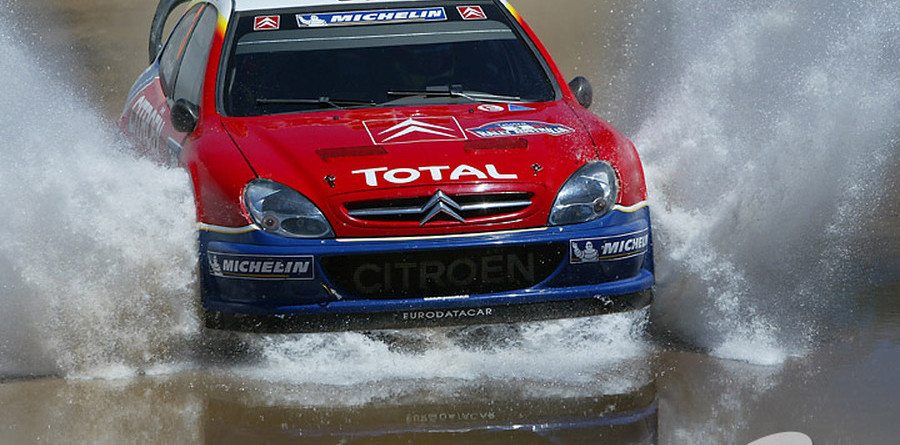 Loeb wins Rally Australia, ties Auriol's record Loeb wins Rally Australia, ties Auriol's record