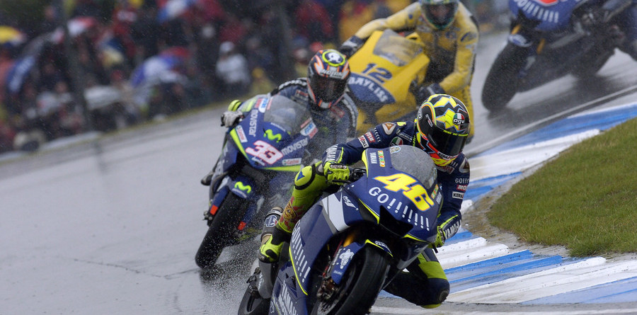 Rossi takes Donington in appalling conditions Rossi takes Donington in appalling conditions