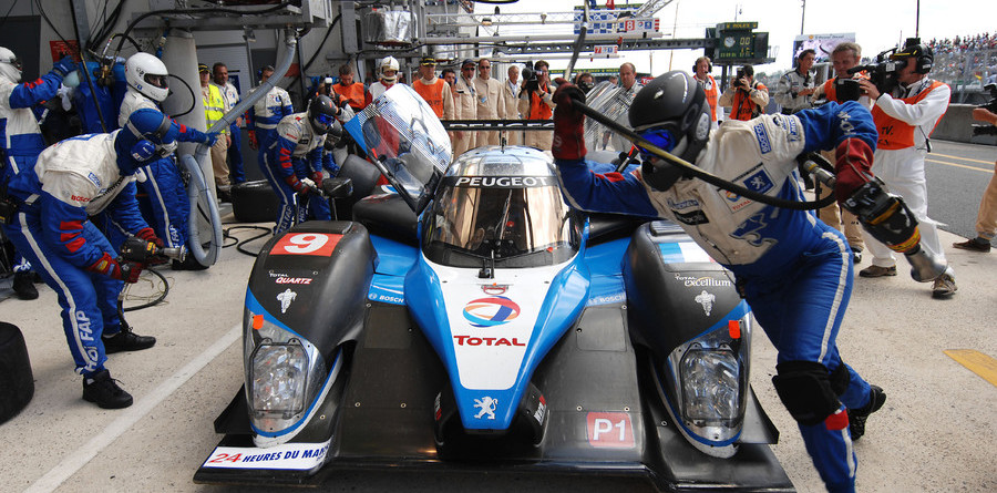 Wurz takes lead after Peugeot's second stumble Wurz takes lead after Peugeot's second stumble