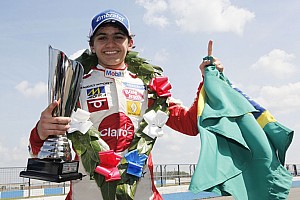 Pietro Fittipaldi takes three wins at Donington - video