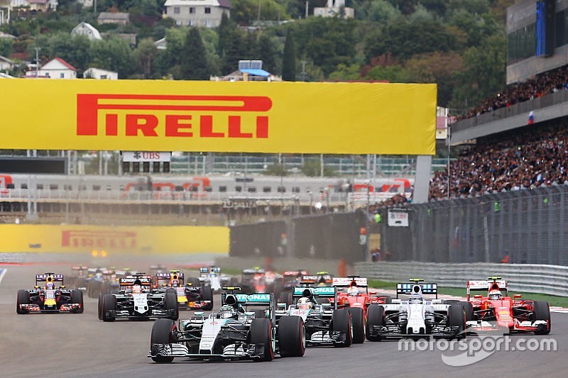 F1 manufacturers to hold engine rules summit