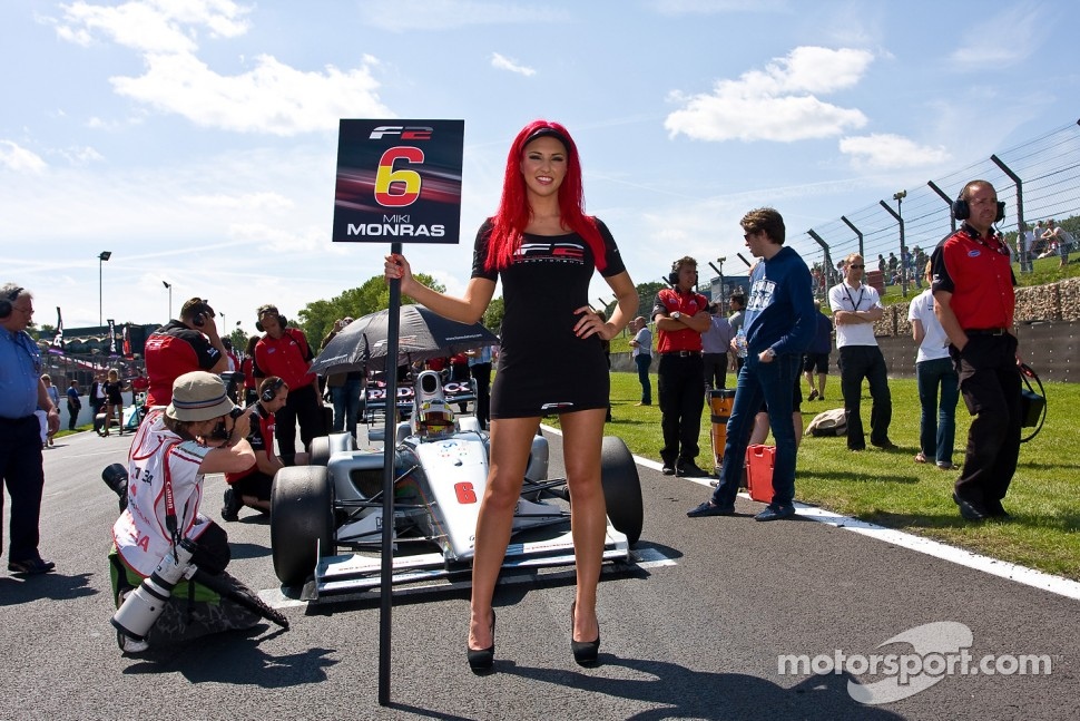Grid girl