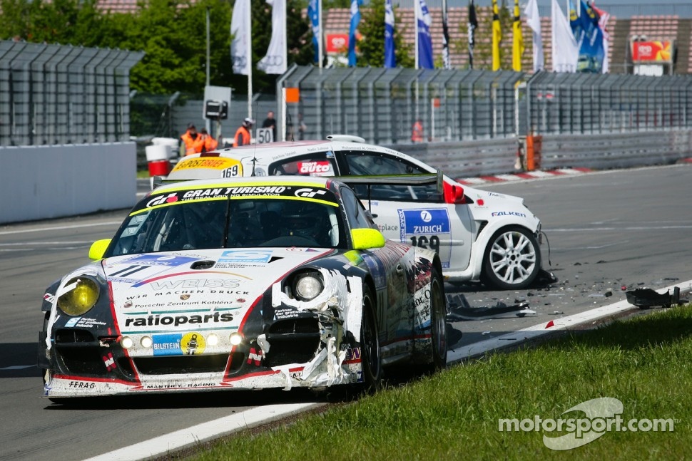 http://cdn-0.motorsport.com/static/img/mgl/1400000/1400000/1403000/1403400/1403470/s1_1.jpg