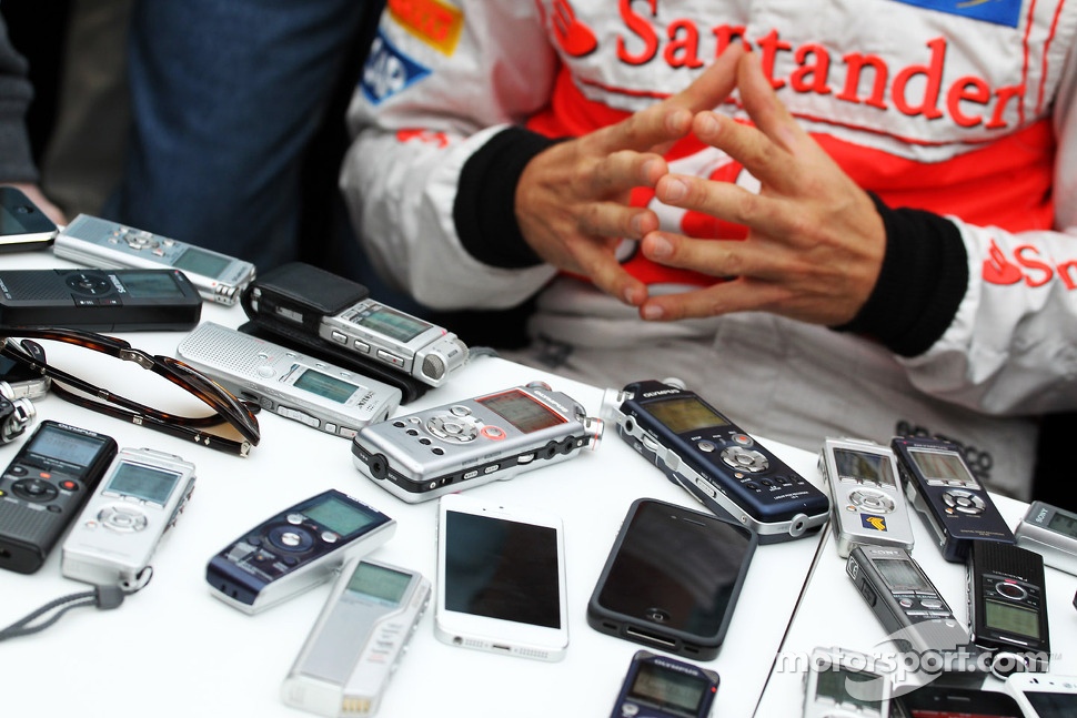 Jenson Button, McLaren with the media