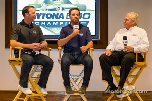 2013 Daytona 500 winner Jimmie Johnson, Hendrick Motorsports Chevrolet, with crew chief Chad Knaus and team owner Rick Hendrick