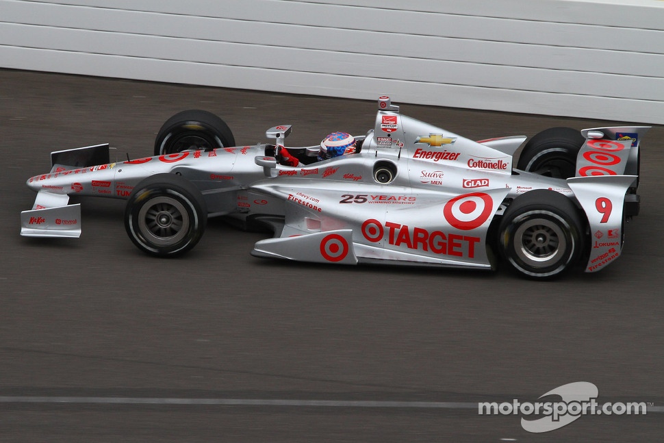 http://cdn-0.motorsport.com/static/img/mgl/1700000/1700000/1700000/1700400/1700440/s1_1.jpg