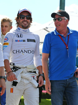 Fernando Alonso, McLaren with Keith Sutton