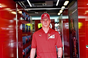 Schumacher no se lamenta de estar otro año en F2