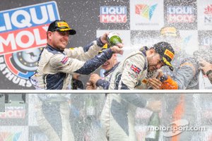 Podio: ganadores #7 Bentley Team M-Sport Bentley Continental GT: Jules Gounon, Maxime Soulet, Jordan Pepper