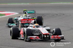 Lewis Hamilton, McLaren MP4-27 Mercedes, Nico Rosberg, Mercedes F1 W03