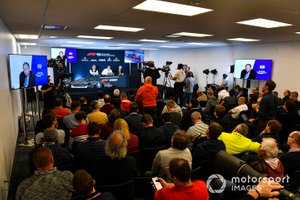 Se anuncian los reglamentos técnicos de la Fórmula 1 2021, Jean Todt, Presidente de la FIA, Ross Brawn, Director General de Motorsports, FOM, Nikolas Tombazis y Chase Carey, Presidente de la Fórmula 1