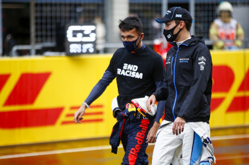 Alexander Albon George Russell Red Bull Red Bull F1Williams Williams F1 ~Alexander Albon (Red Bull) und George Russell (Williams) ~ 