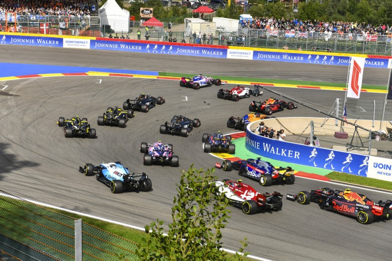 Max Verstappen Kimi Räikkönen Red Bull Aston Martin Red Bull Racing F1 ~Max Verstappen (Red Bull) und Kimi Räikkönen (Alfa Romeo) ~