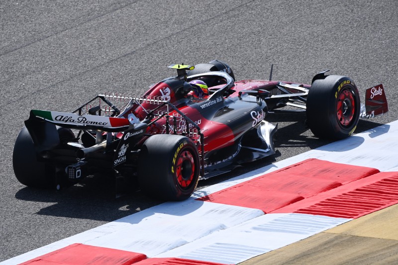Guanyu Zhou  ~Guanyu Zhou (Alfa Romeo) ~ 
