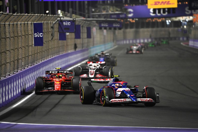 Yuki Tsunoda Oliver Bearman Kevin Magnussen Ferrari Ferrari F1Haas Haas F1 ~Yuki Tsunoda (Racing Bulls), Oliver Bearman (Ferrari) und Kevin Magnussen (Haas) ~ 