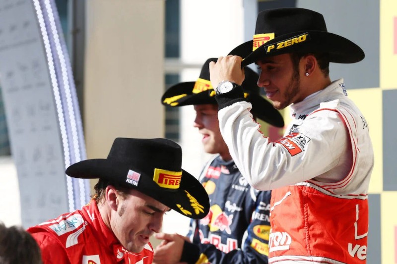 Lewis Hamilton Sebastian Vettel Fernando Alonso Ferrari Scuderia Ferrari F1Mercedes Mercedes AMG Petronas Formula One Team F1McLaren McLaren Honda F1Red Bull Red Bull Racing F1 ~Lewis Hamilton (Mercedes), Sebastian Vettel (Ferrari) und Fernando Alonso (McLaren) ~ 