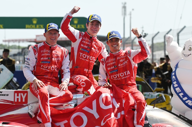  ~Mike Conway, Kamui Kobayashi, Nyck de Vries~          