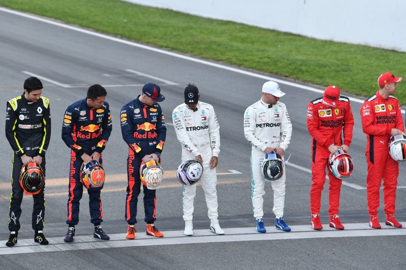 Esteban Ocon Alexander Albon Max Verstappen Lewis Hamilton Valtteri Bottas Charles Leclerc Sebastian Vettel Ferrari Scuderia Ferrari Mission Winnow F1Red Bull Aston Martin Red Bull Racing F1Mercedes Mercedes-AMG Petronas Formula One Team F1 ~Esteban Ocon (Renault), Alexander Albon (Red Bull), Max Verstappen (Red Bull), Lewis Hamilton (Mercedes), Valtteri Bottas (Mercedes), Charles Leclerc (Ferrari) und Sebastian Vettel (Ferrari) ~