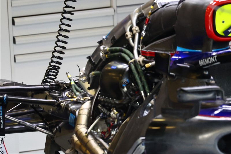 Williams FW44