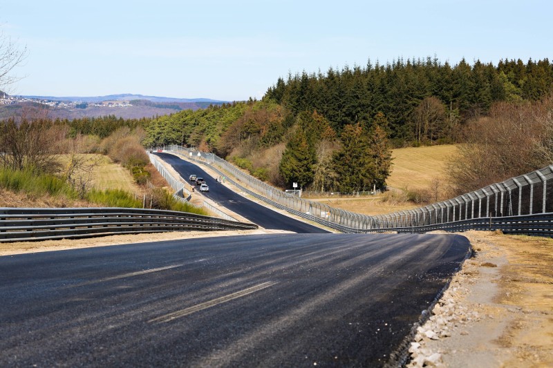 Nürburgring-Nordschleife, Asphalt, Bauarbeiten, Schwedenkreuz