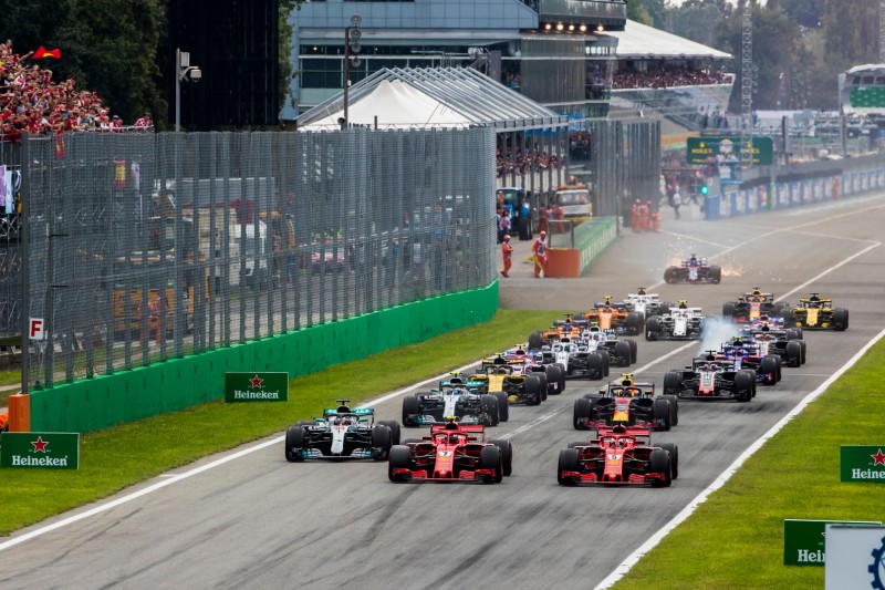 Start in Monza: Kimi Räikkönen, Sebastian Vettel, Lewis Hamilton, Valtteri Bottas, Max Verstappen