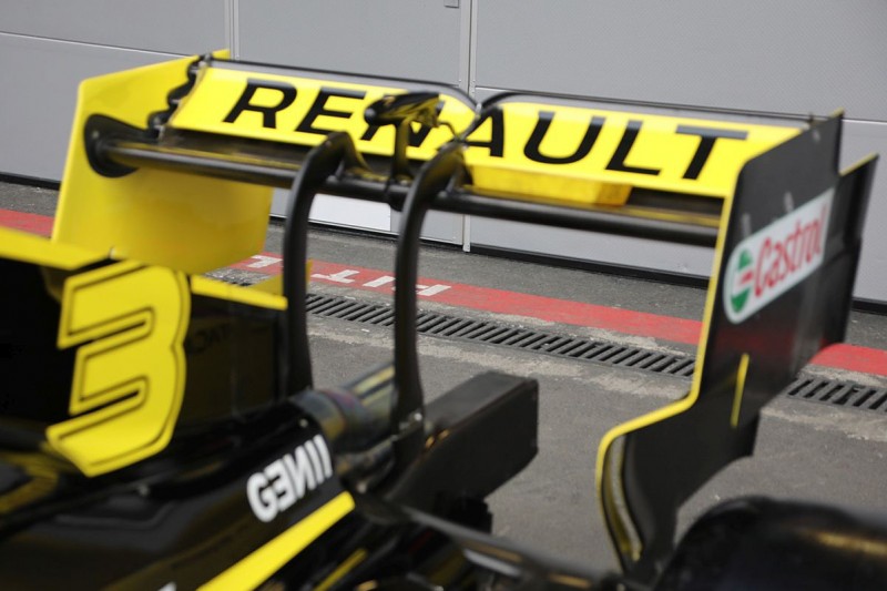 Heckflügel: Renault R.S. 19