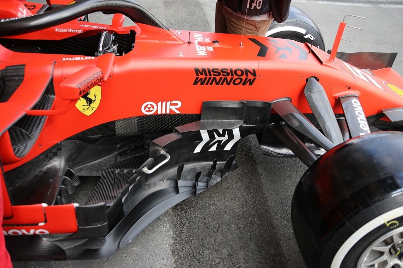 Bargeboard, Ferrari