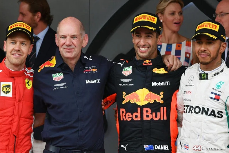 Ricciardo mit Newey, hier nach seinem Sieg in Monaco 2018