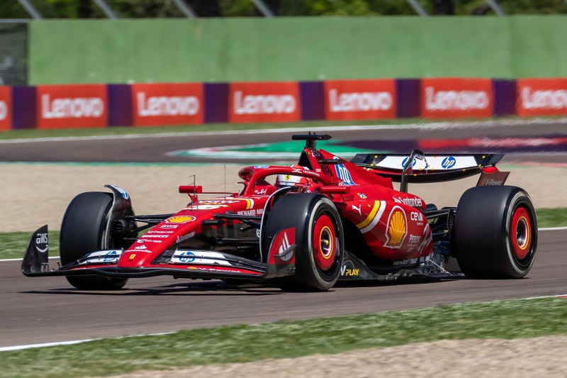 Sainz mahnt: Durch das Update wird Ferrari nicht fliegen!
