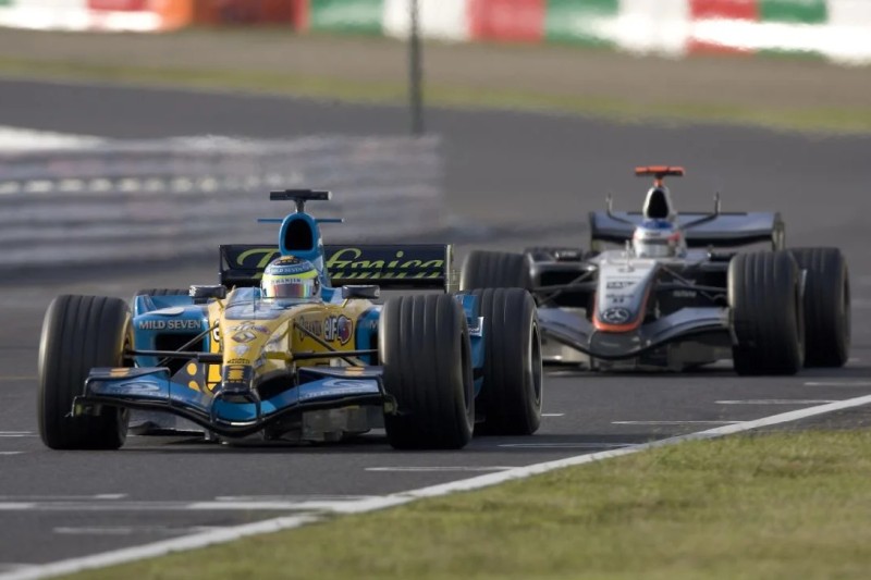 Kimi Räikkönen überholte Giancarlo Fisichella in der letzten Runde