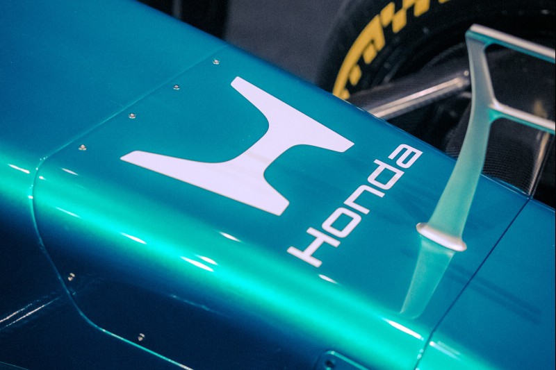 Der Formel-1-Bolide von Aston Martin wird das neue Honda-H tragen