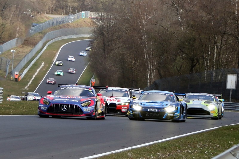 GT3-Fahrzeug beim 24h-Rennen Nürburgring 2025