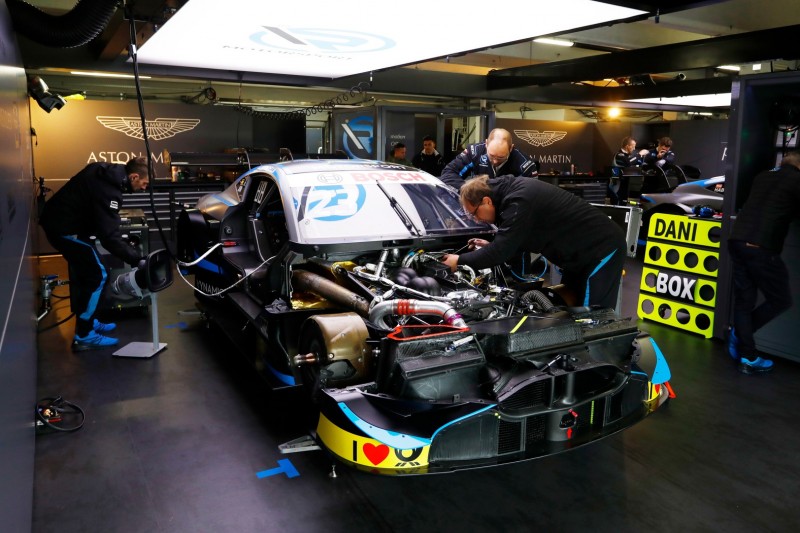 Daniel Juncadella, Box, Motor