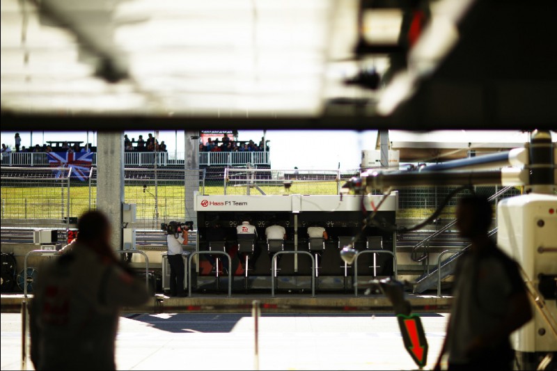 Haas-Garage