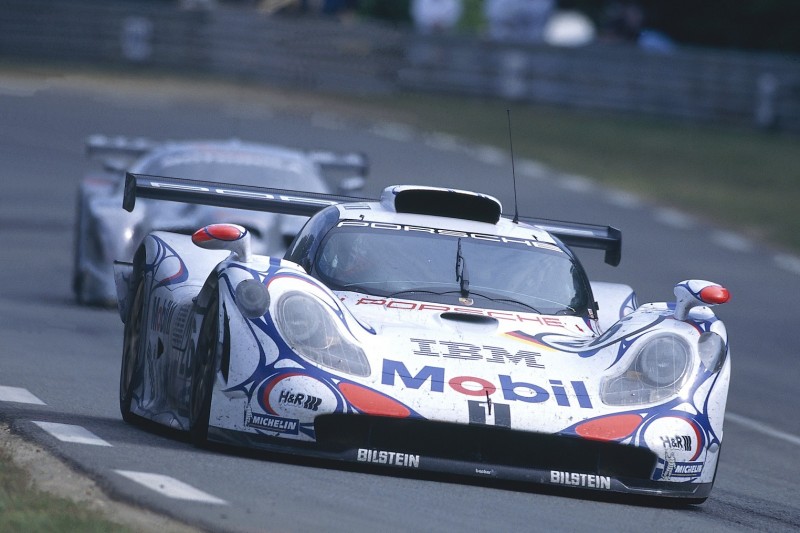 Porsche 911 GT1-98