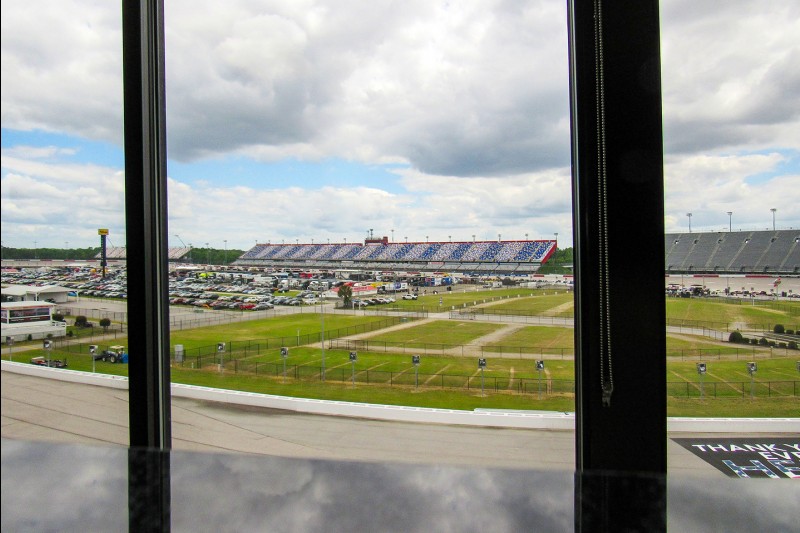 Blick aus dem Presseraum in Turn 3 am Darlington Raceway