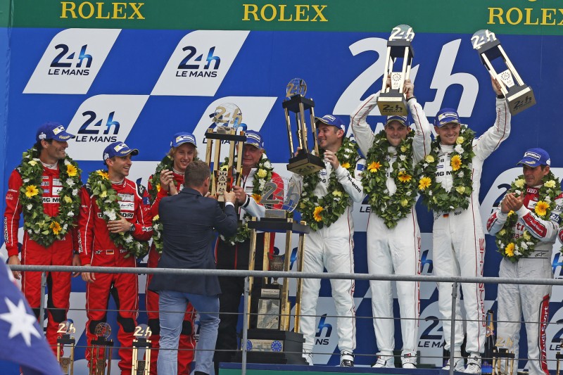 Podium in Le Mans 2015