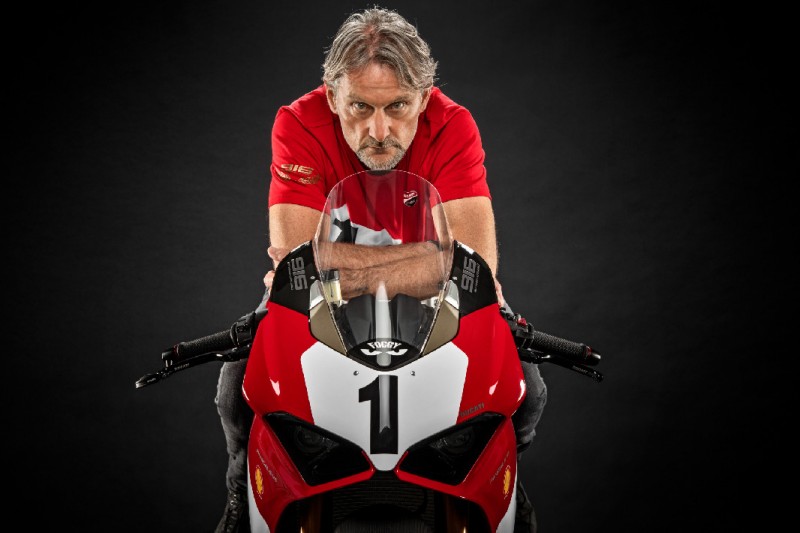 Carl Fogarty