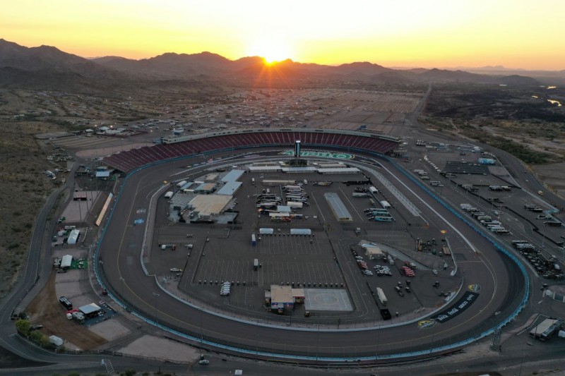 Phoenix Raceway