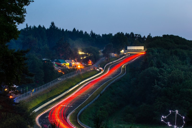 24h Nürburgring, Nordschleife, Atmosphäre Panorama, Karussell, Langzeitbelichtung, Fans, Zuschauer