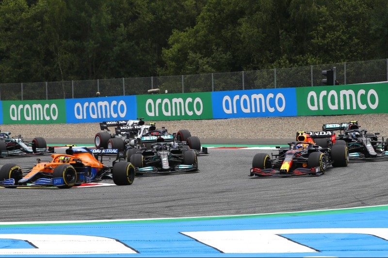 Lando Norris, Sergio Perez, Lewis Hamilton, Valtteri Bottas