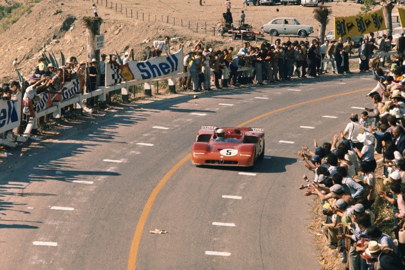 Nino Vaccarella im Alfa Romeo T33/3 bei der Targa Florio 1971