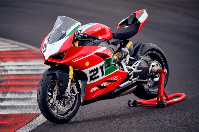 Ducati Panigale V2