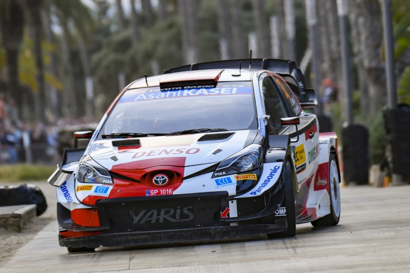 Elfyn Evans im Toyota Yaris WRC bei der Rallye Spanien 2021