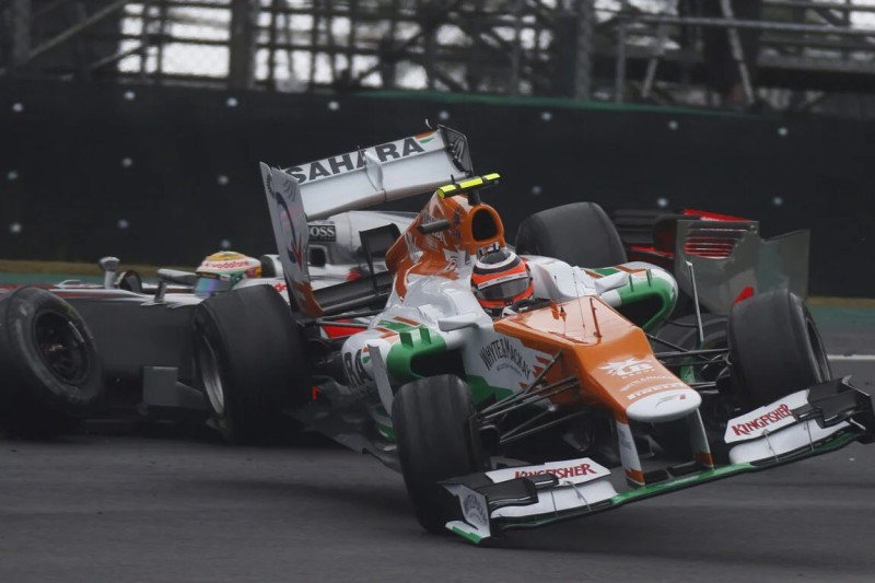 Hülkenberg kollidiert 2012 in Brasilien im Kampf um die Führung mit Hamilton