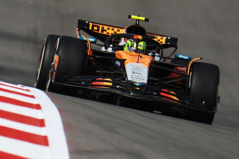 Lando Norris im McLaren MCL39 beim Formel-1-Training in Austin 2025