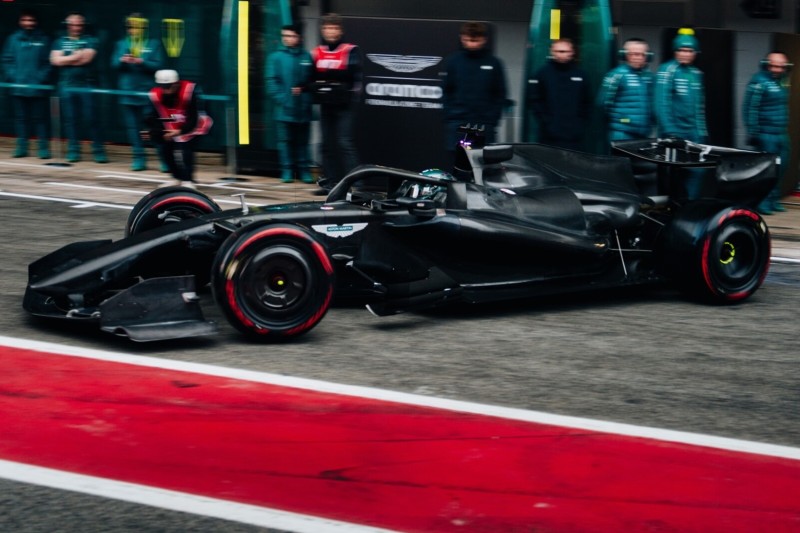 Lance Stroll im Aston Martin AMR26 in Barcelona 2026