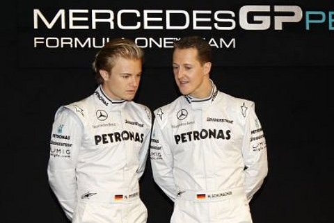 Nico Rosberg i Michael Schumacher | Fot. Mercedes GP