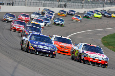 Matt Kenseth i Greg Biffle | Fot. Nigel Kinrade
