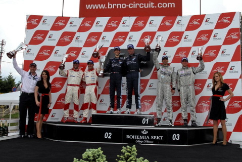 Podium w Brnie | Fot. BPA